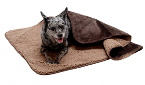 Furhaven Pet Dog Bed Mat Insulated Self-Warming Pet Bed Mat, Water-Resistant Thermal Throw Blanket