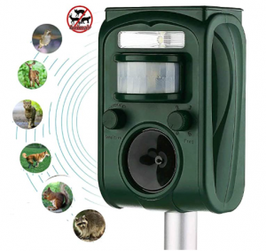 Ultrasonic Animal Repeller Solar Powered Repeller,Activated with Motion Ultrasonic and Flashing LED Lights