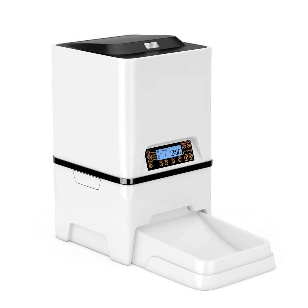 Top 10 Automatic Dog Feeders and Food Dispensers in 2020