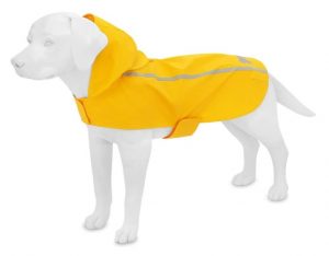 Dog dummy wearing a yellow raincoat with reflective elements